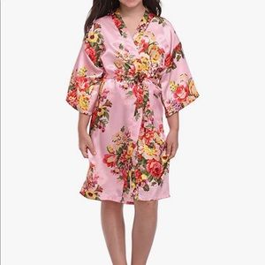 NEW-Girls Floral Satin Robe/Kimono for Spa Party/Flower